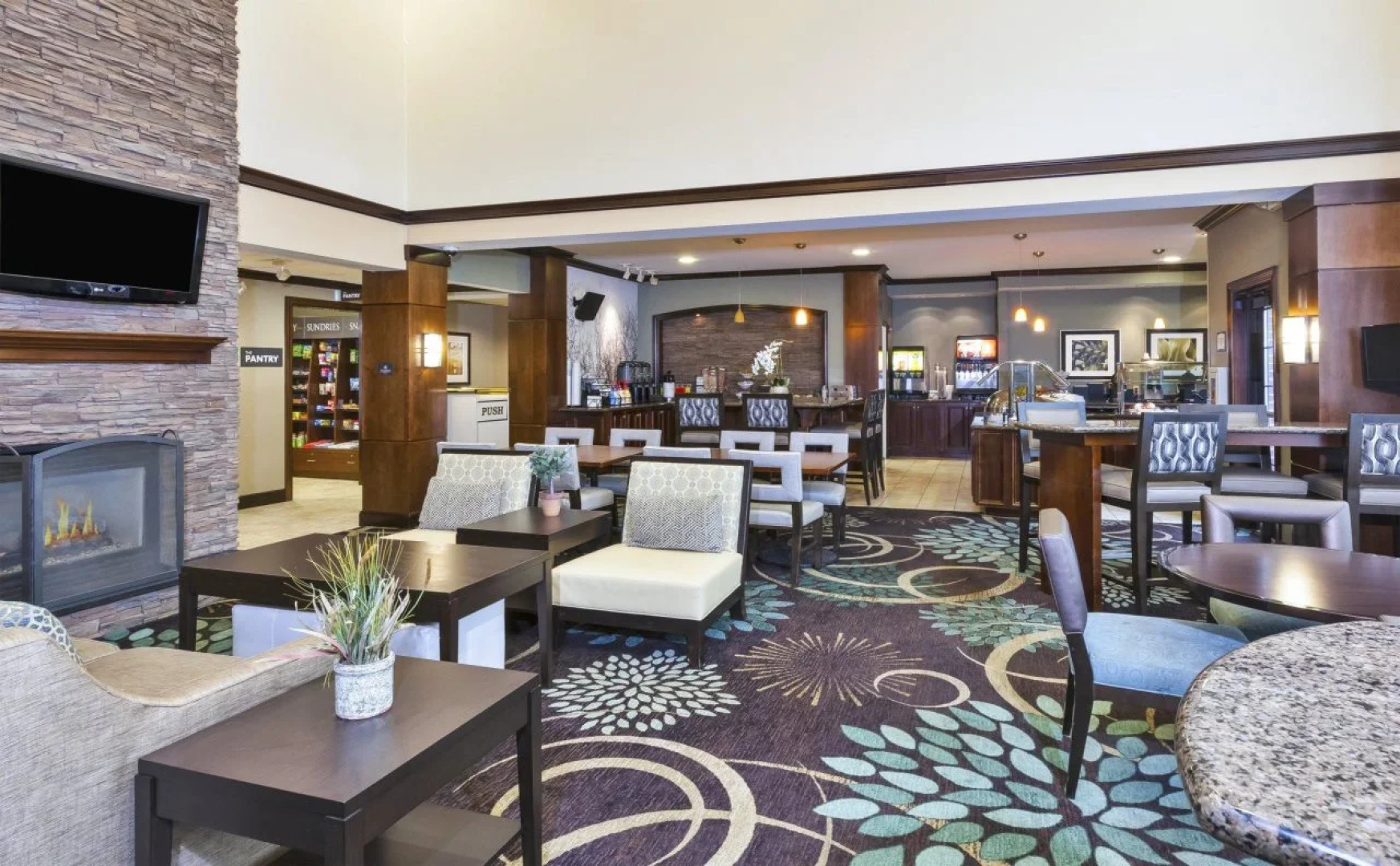 Staybridge Suites Lansing - Okemos by IHG