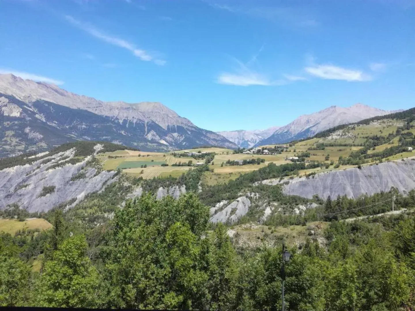 Appartement Enchastrayes, 1 pièce, 4 personnes - FR-1-165A-35