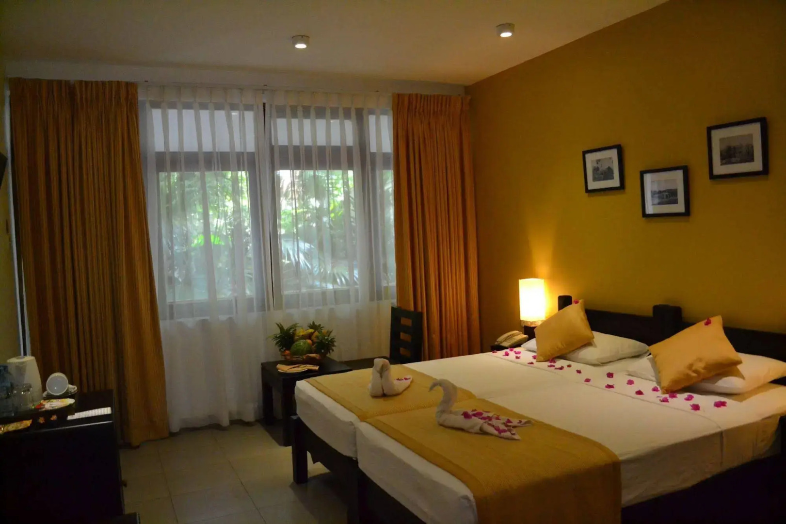 The Lakeside Hotel at Nuwarawewa