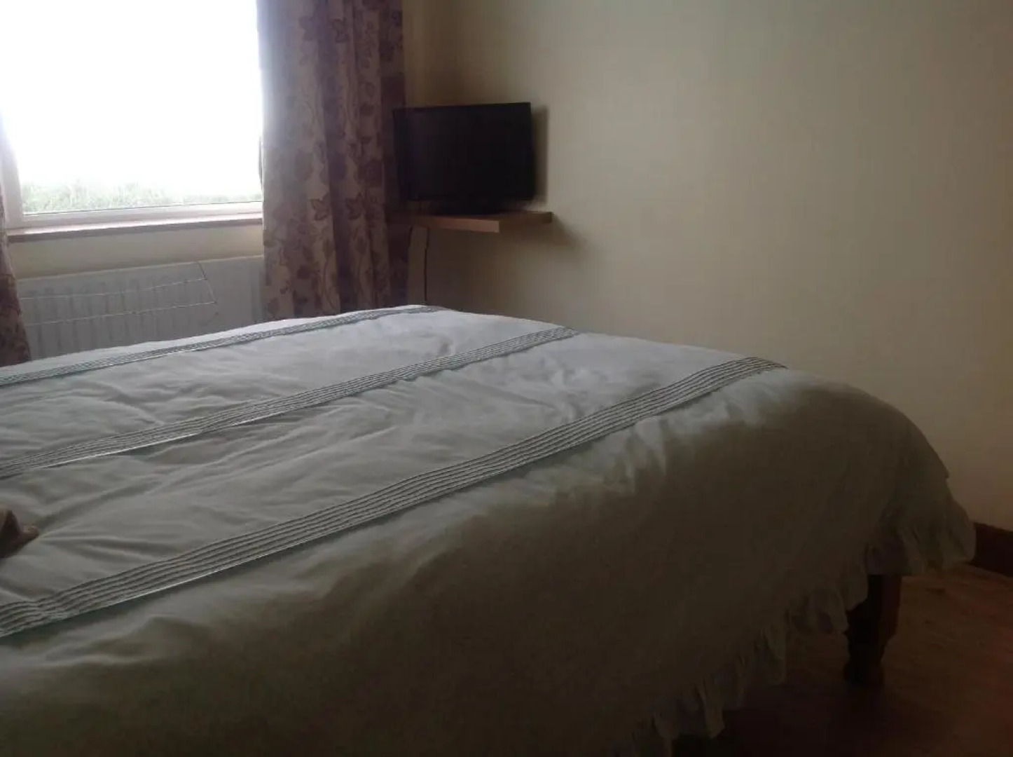 The Rock Equestrian Farm B&B