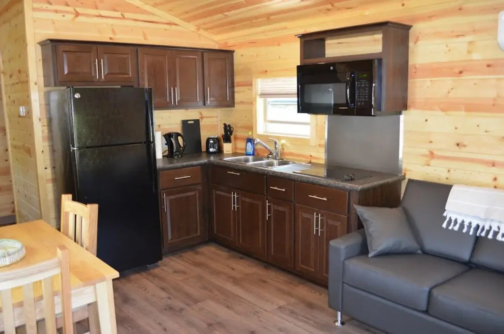 Sun Retreats Arran Lake