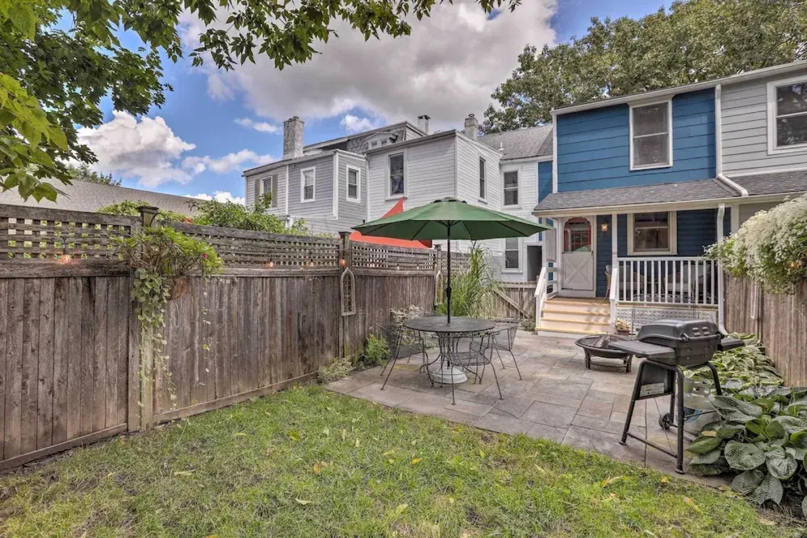 Charming Lambertville Retreat - 1 Mi to River!