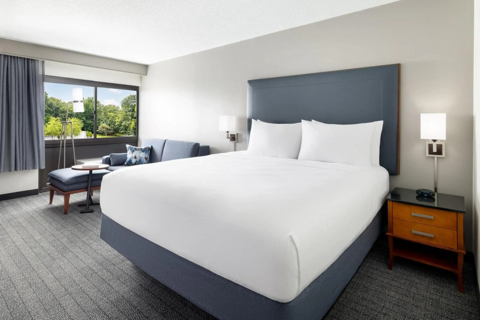 Courtyard by Marriott Montvale