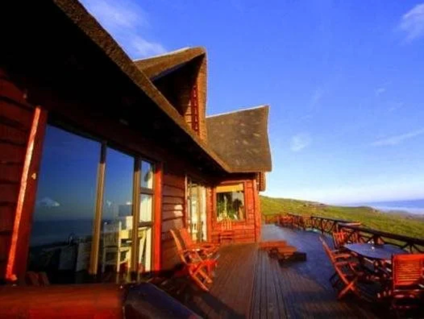 Oyster Bay Beach Lodge