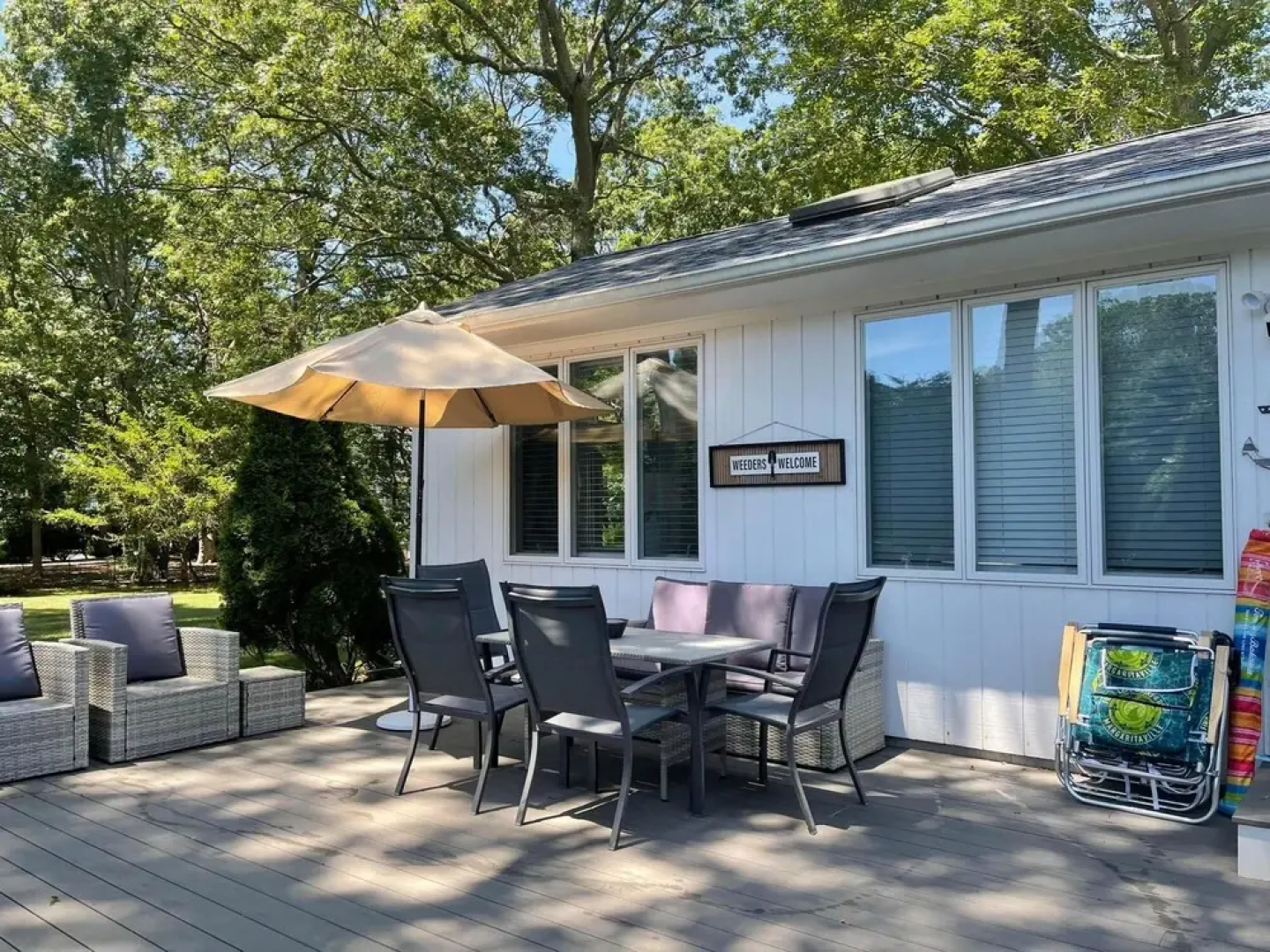Poppy s Hampton House Large Yard Near Town Beach Restaurant Newl