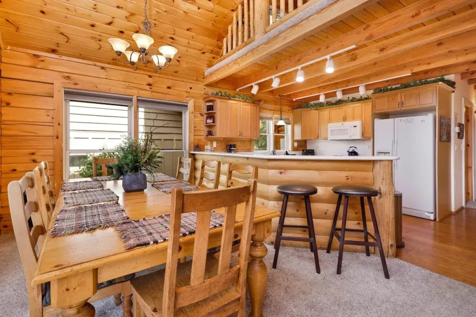 Arktos Jewel-589 by Big Bear Vacations