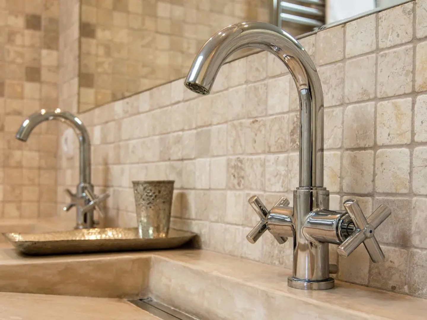 Stunning, Spacious Villa Within Walking Distance of the Charming Village of San Carlos