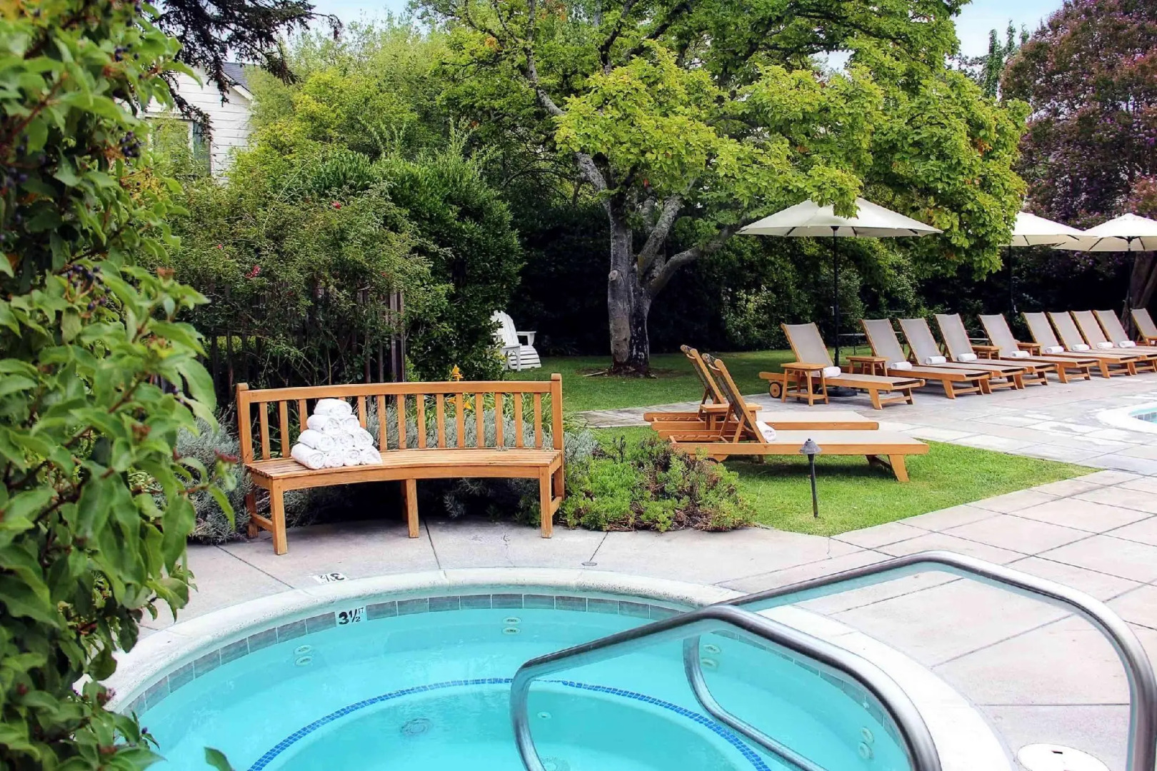 MacArthur Place Hotel & Spa