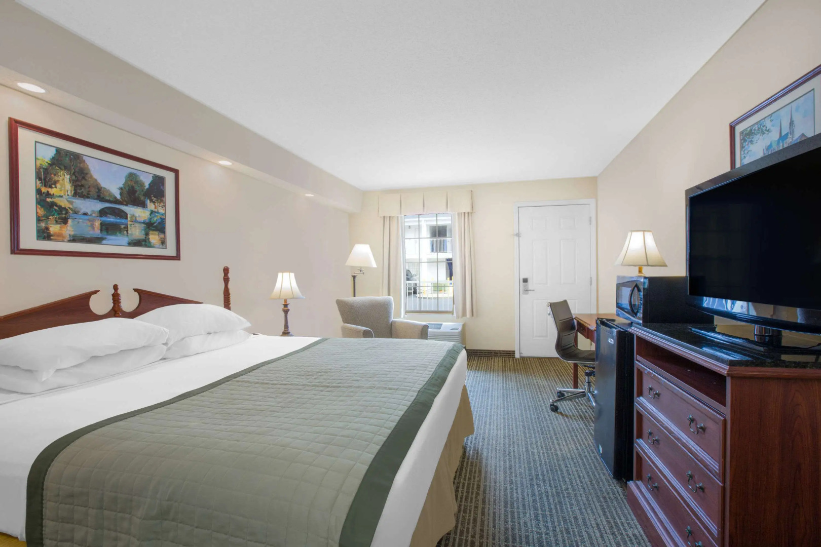 Baymont by Wyndham Tuscaloosa