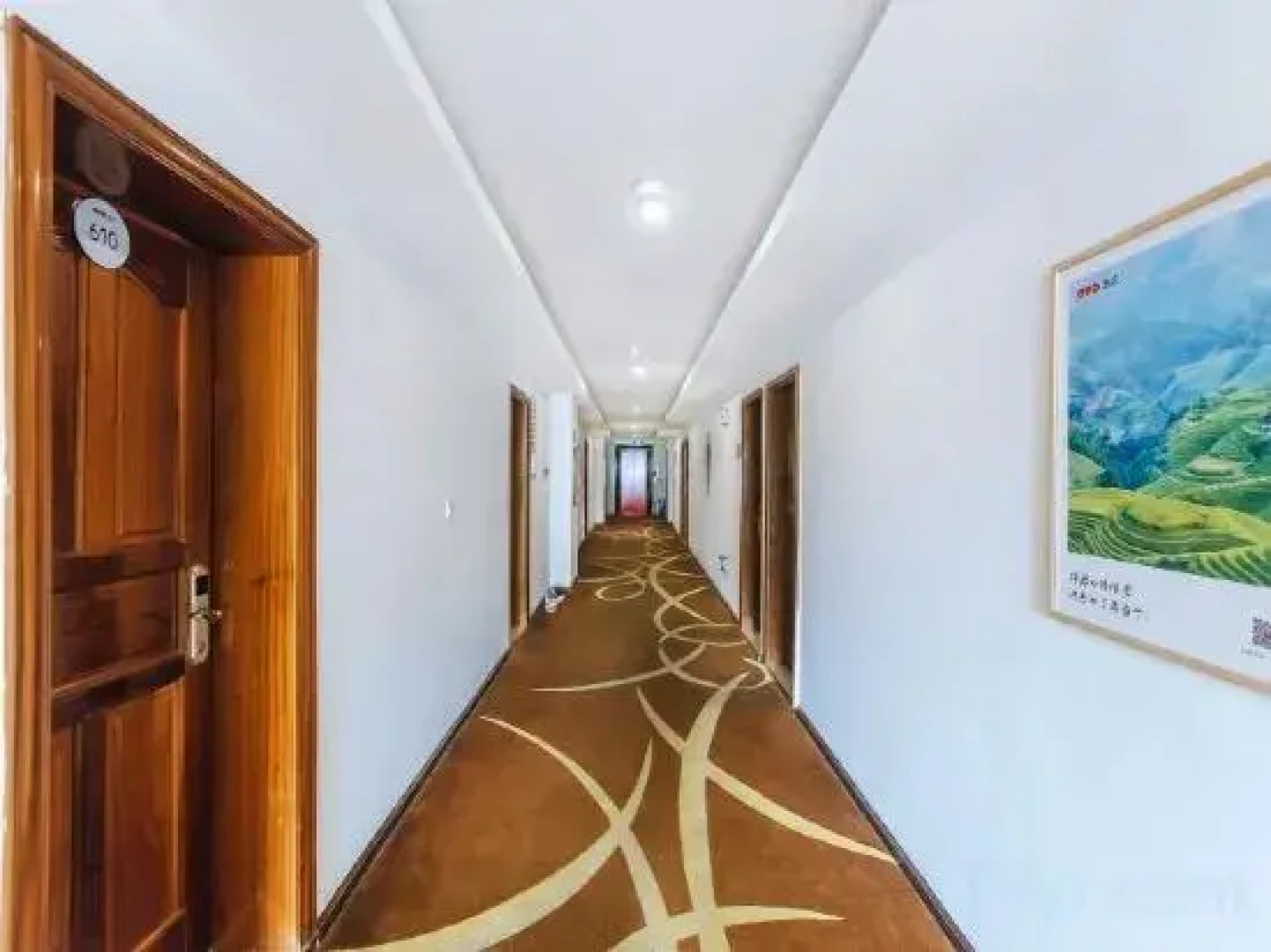 Ding Good Hotel Ruili