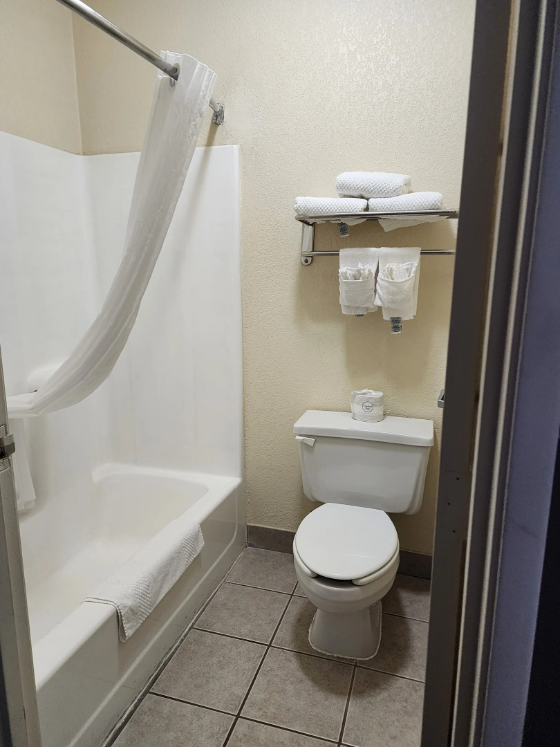 Quality Inn I-70 at Wanamaker