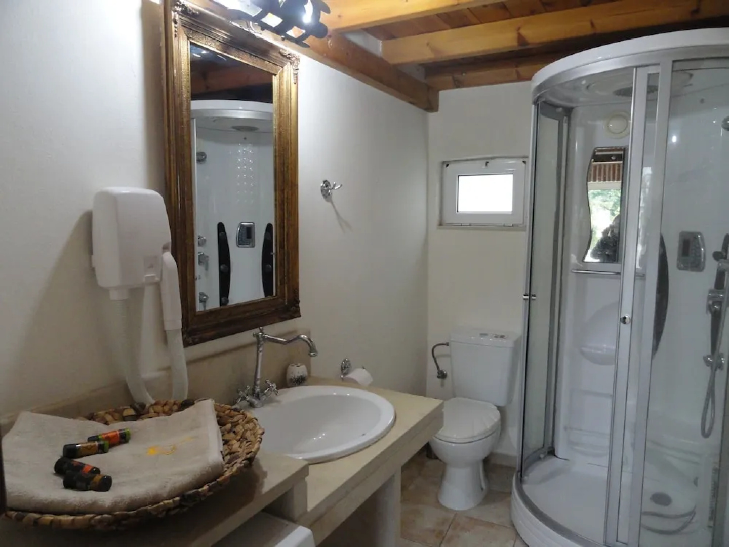 Villa Arokaria