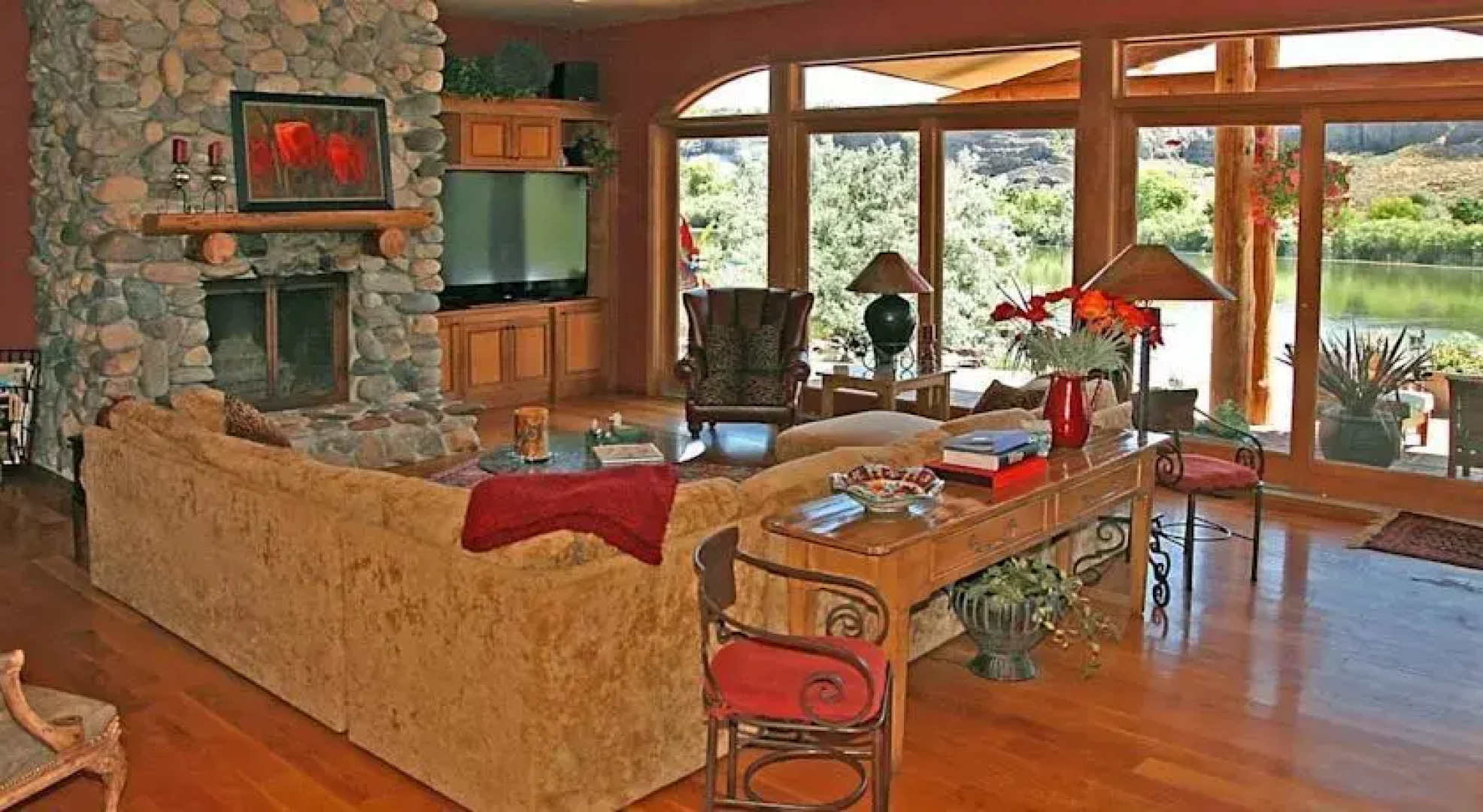 Thousand Springs Winery Bed and Breakfast