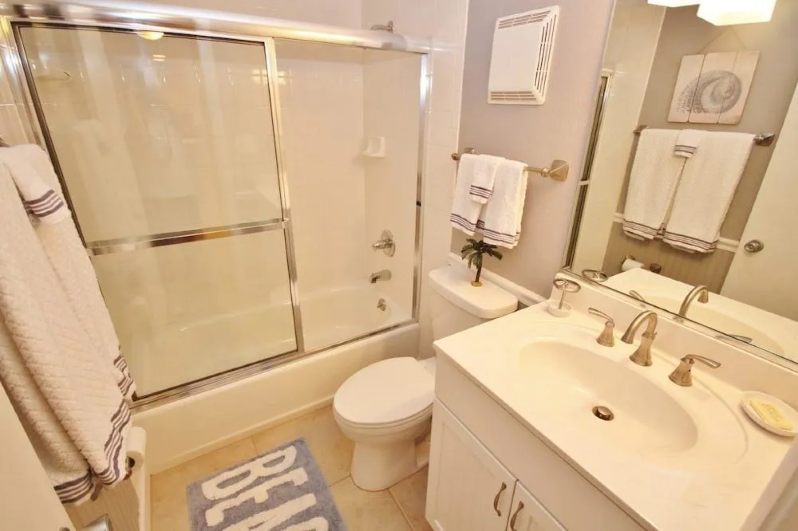 Ponce de Leon Towers 303 Apartment 2