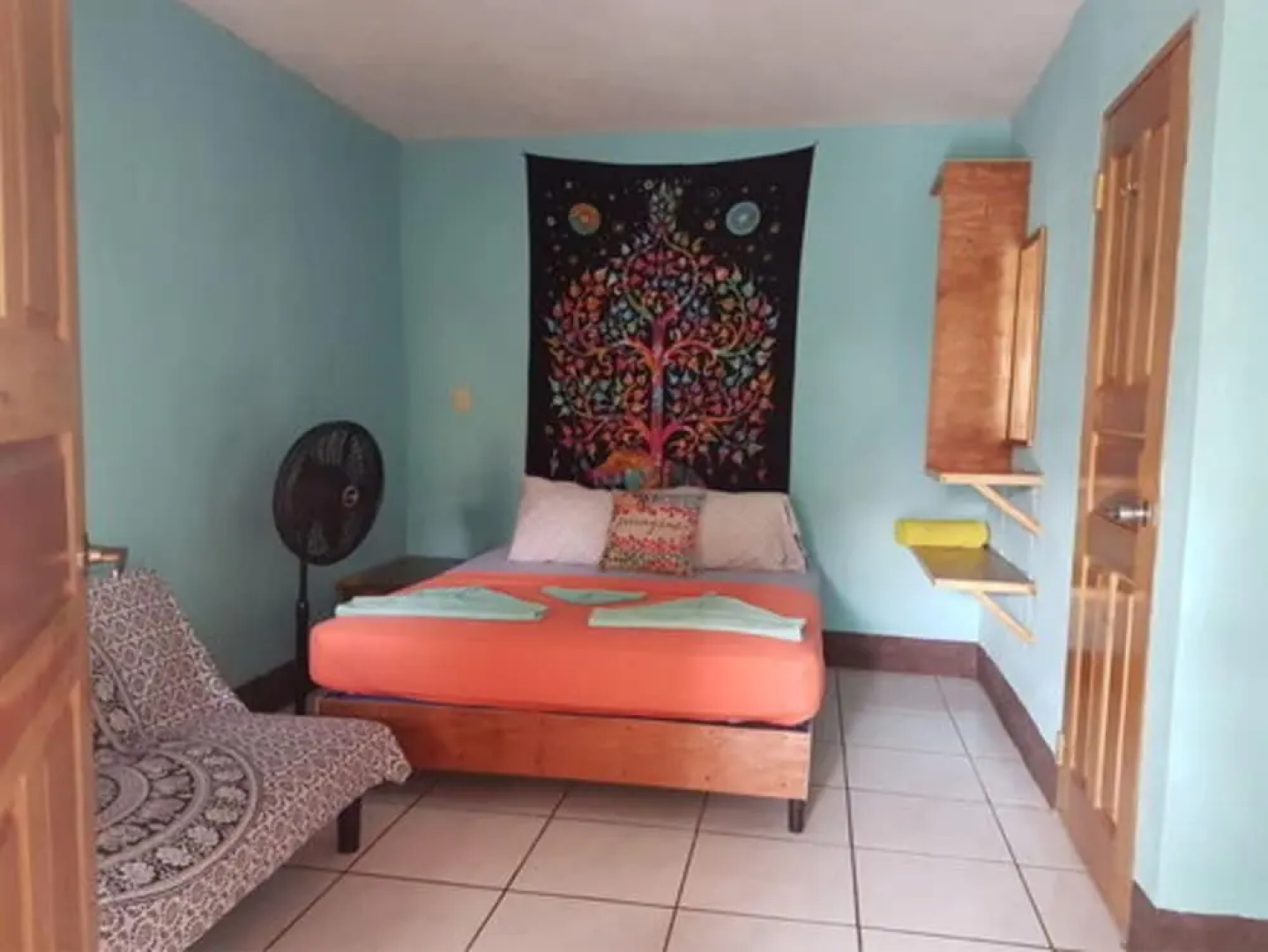 Las Palmeras Hotel