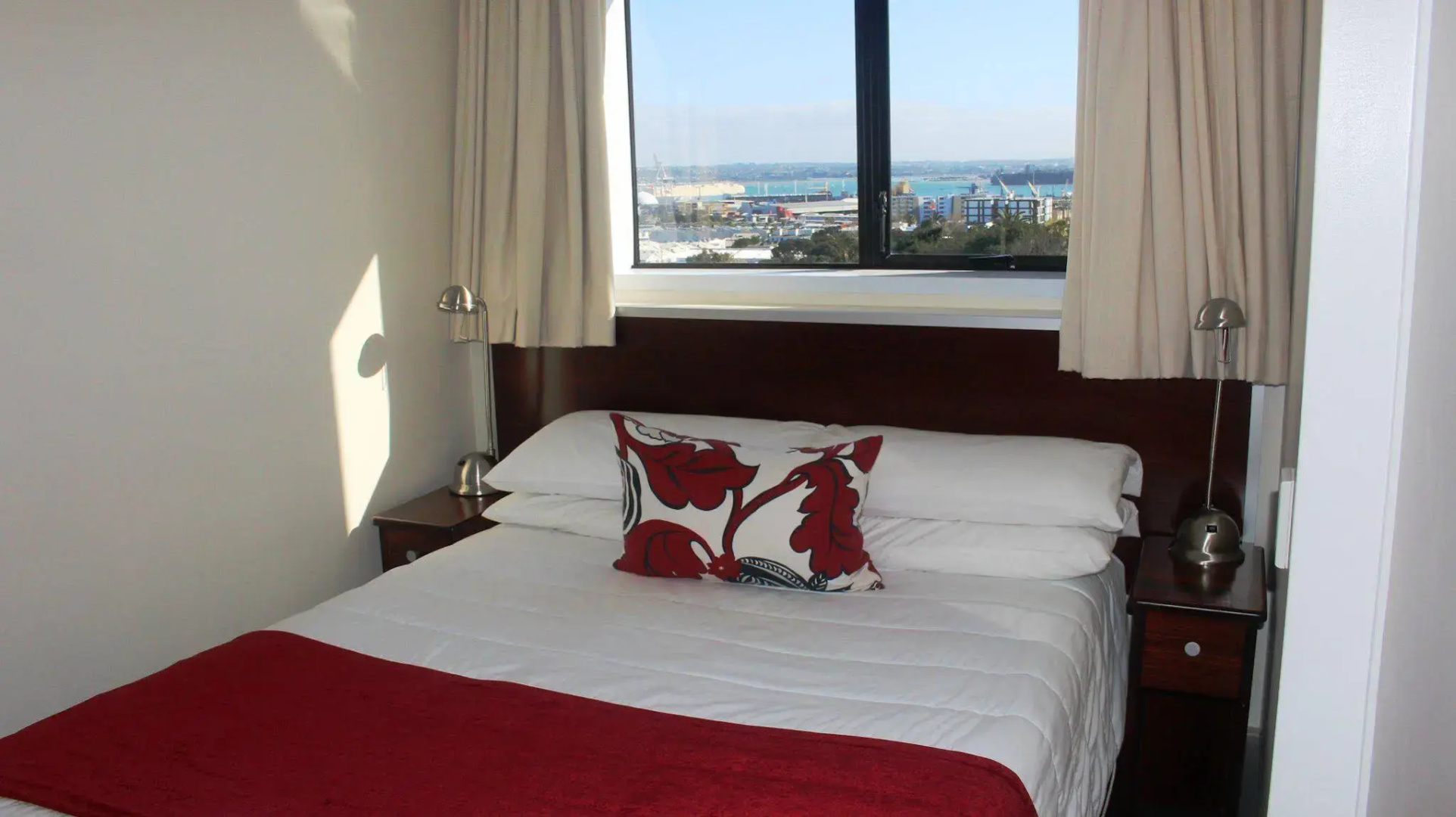 The Parnell Hotel & Conference Centre