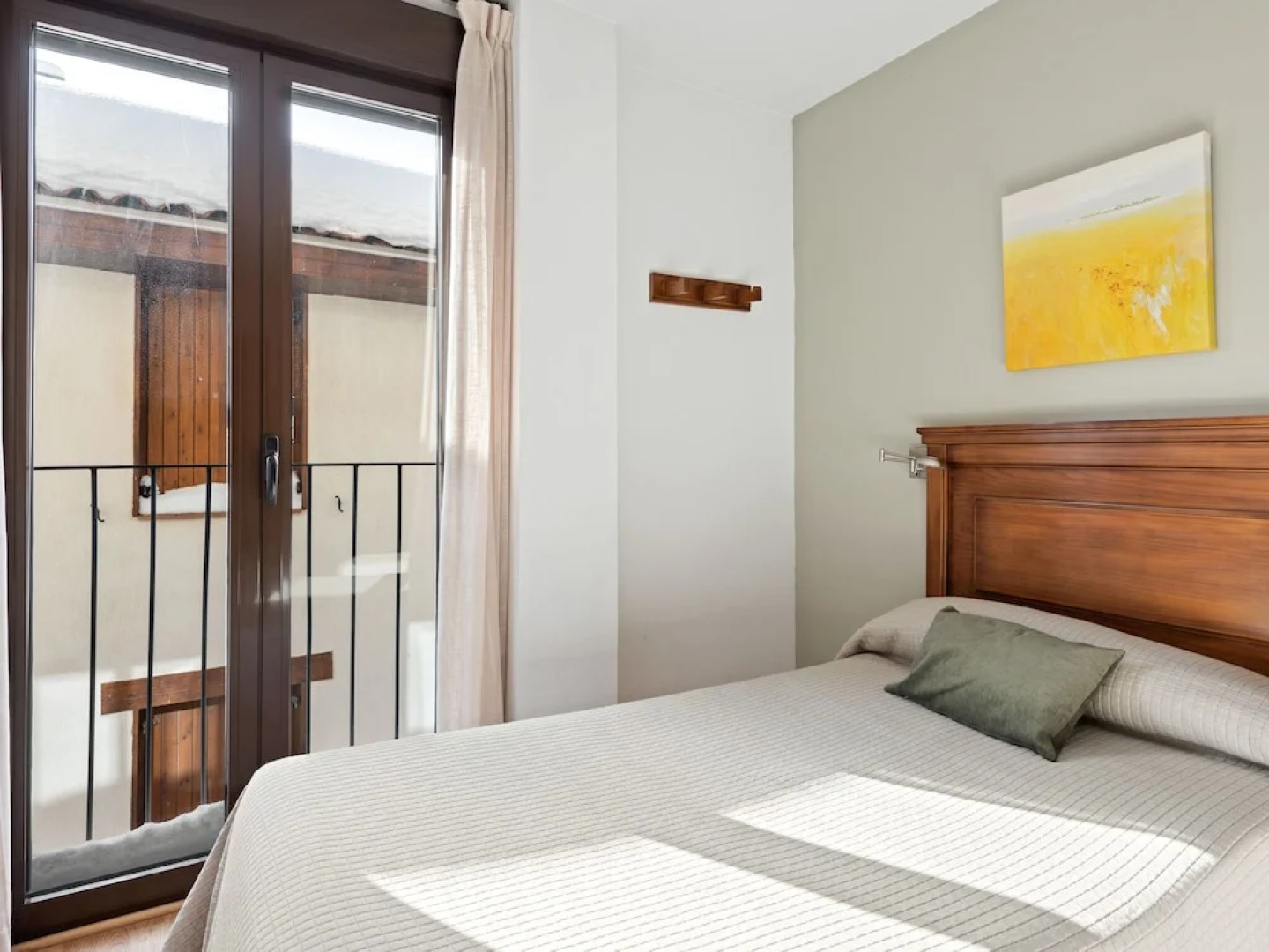 Quaint Apartment in Gudar With Heating