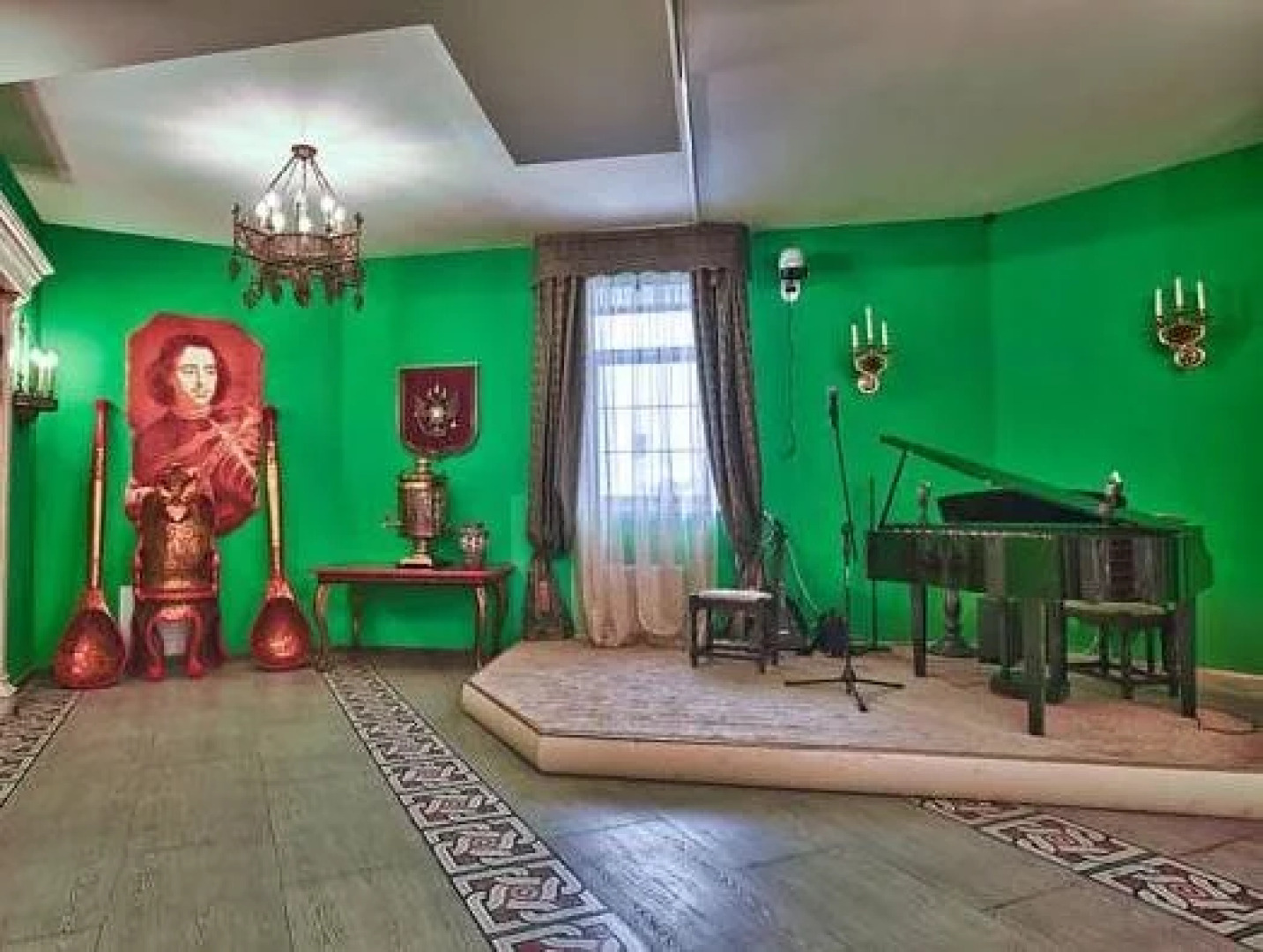 Петровский дворик