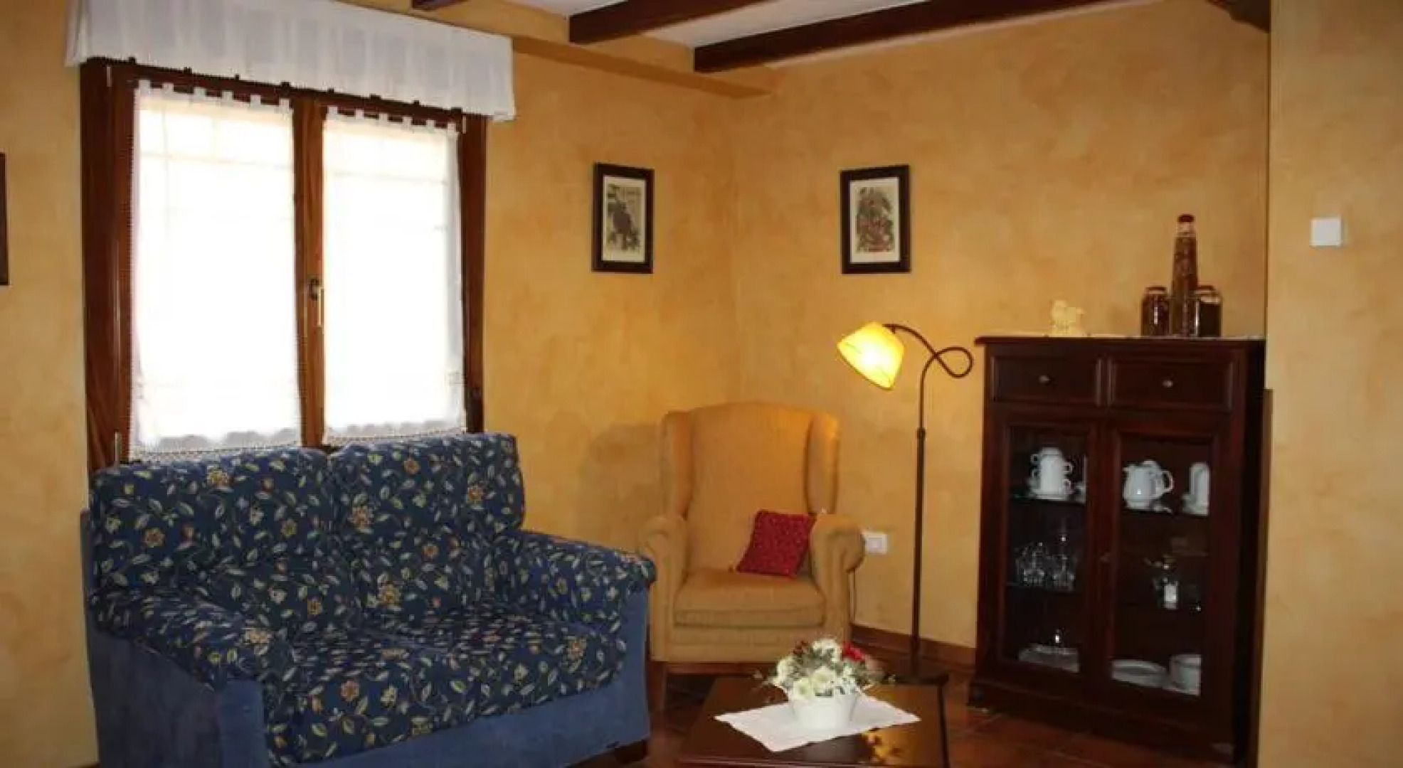 As Tapias Apartamentos Turisticos *