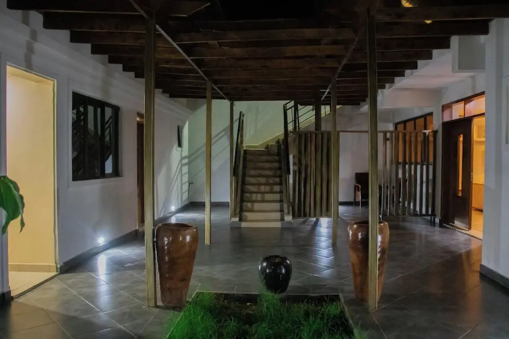 Distinctions Gardens Guest House