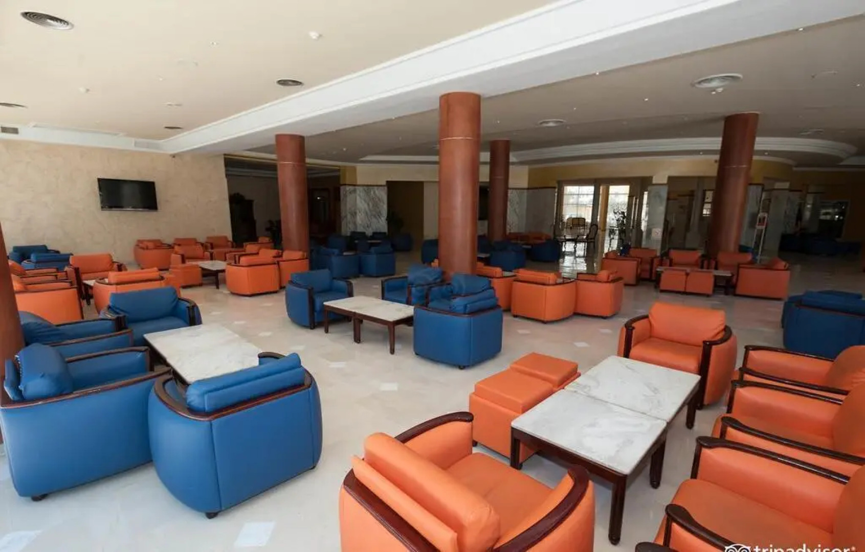 Abou Sofiane-Families & Couples Only