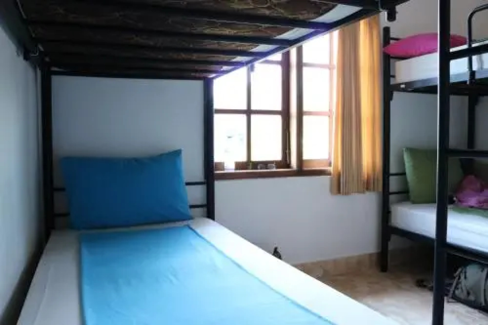 Beachbums Berawa Hostel