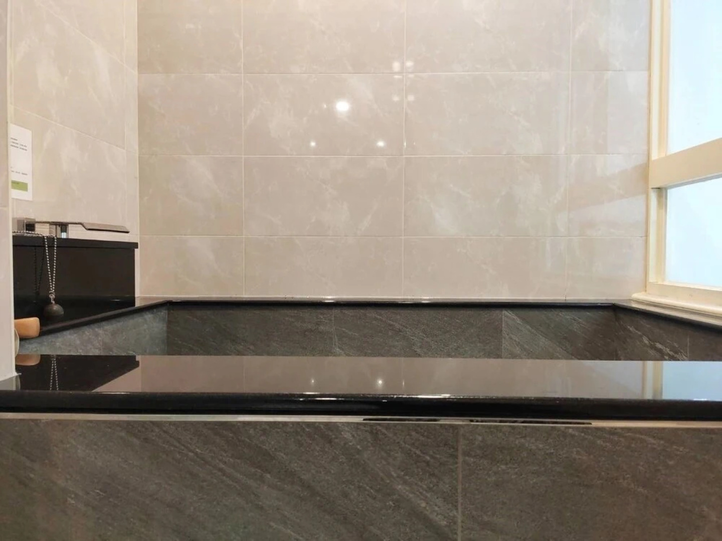 Muen Yuan Dong Hot Spring Hotel