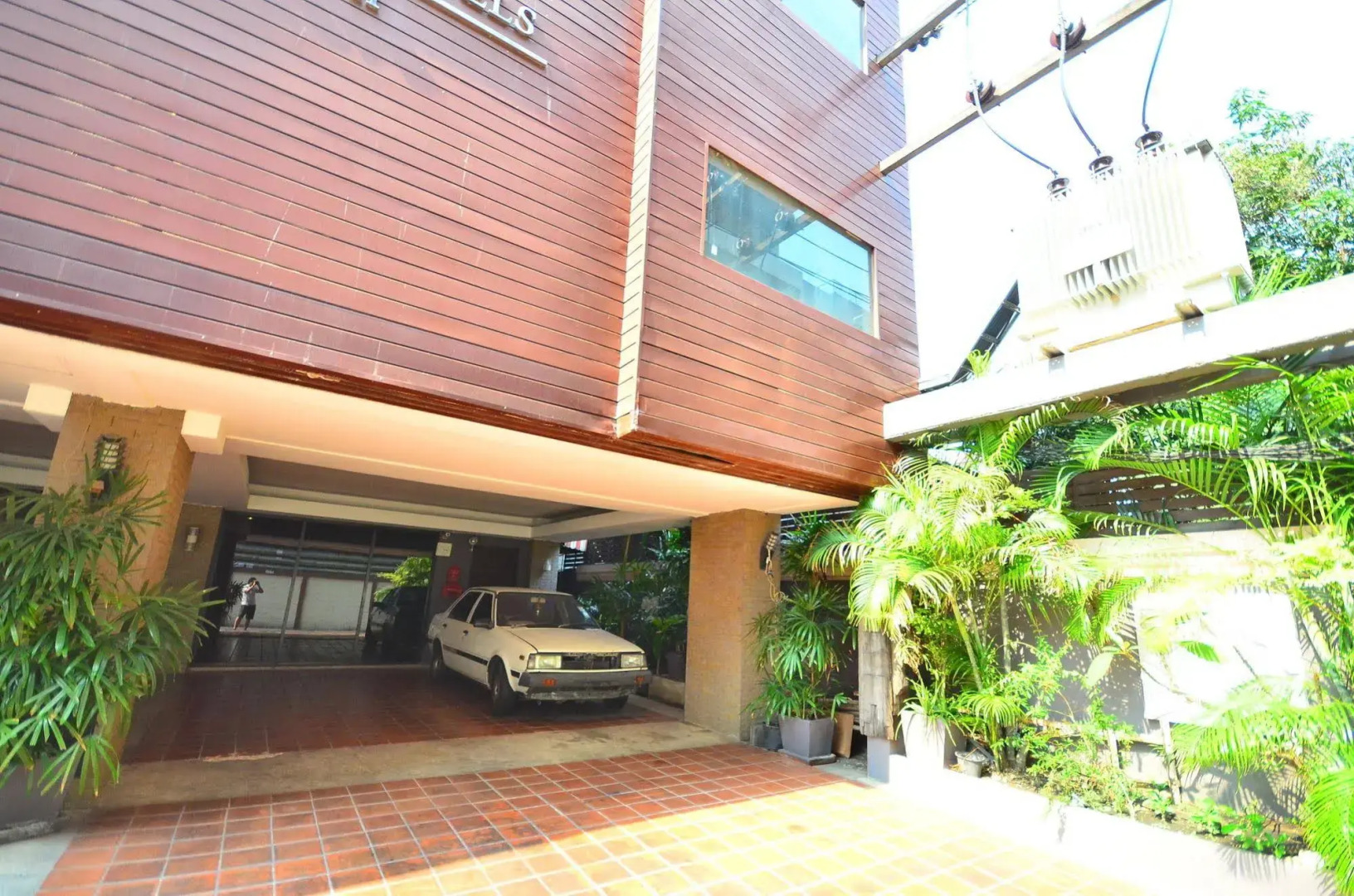 The Heritage Sathorn Suite Hotel