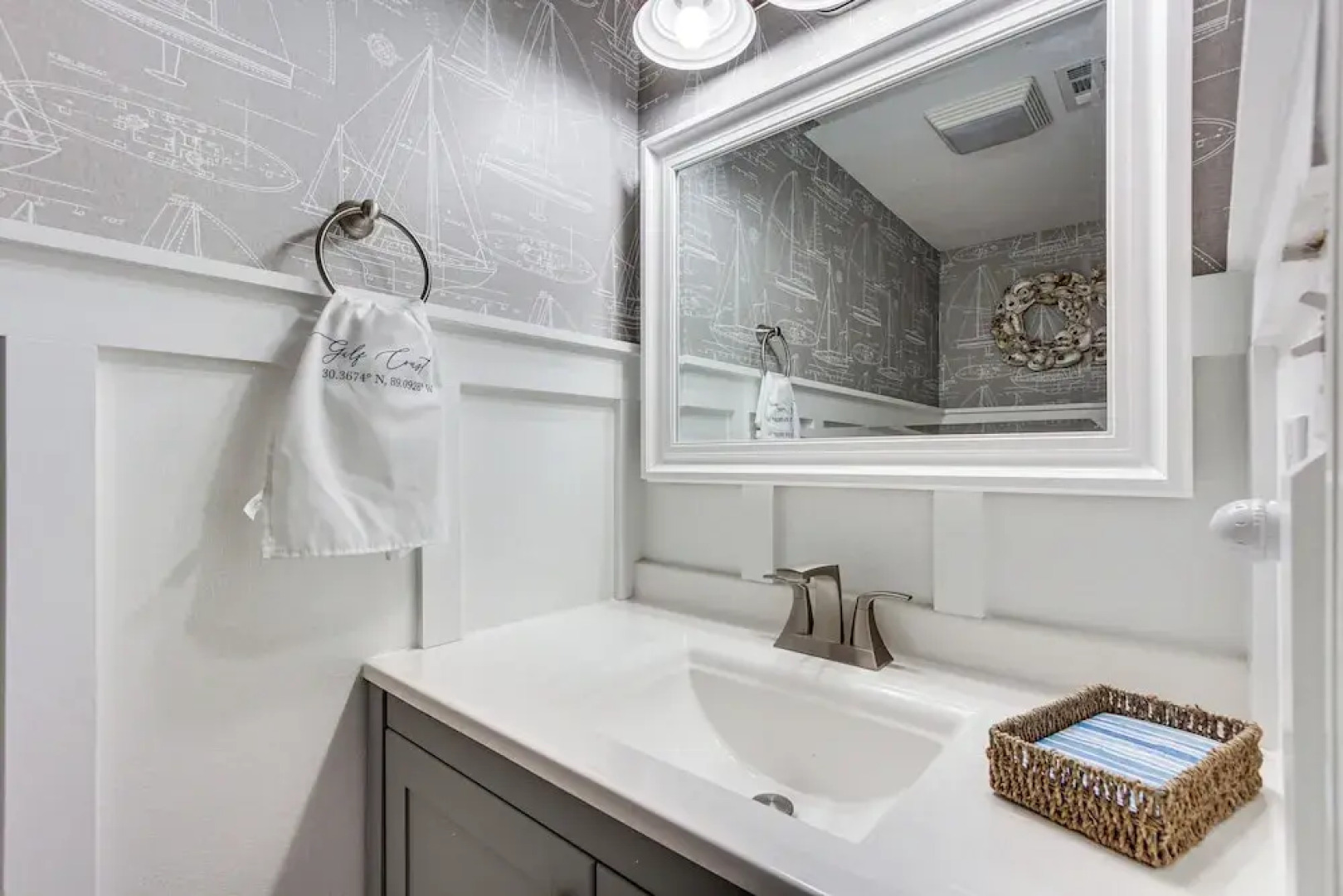 Inviting Home w/ Golf Course View in Diamondhead!