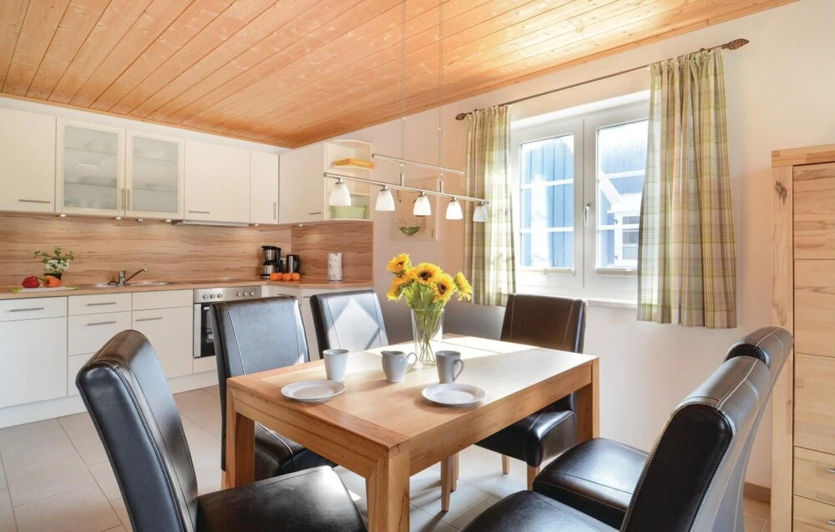 Nice Home in Altefähr/rügen With 3 Bedrooms and Wifi