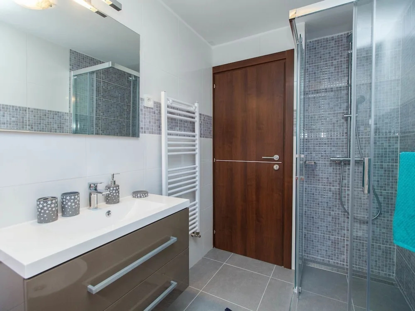 Cozy Holiday Home in Grižane with Swimming Pool