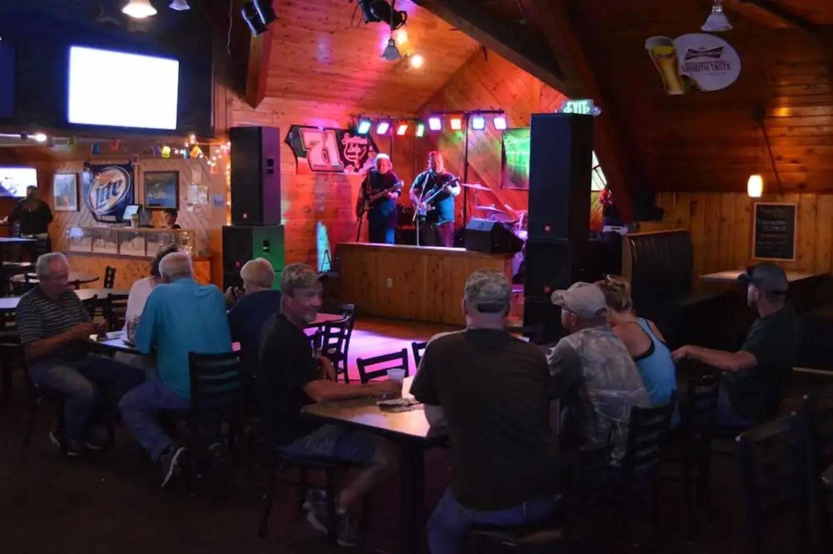 Sportsman's Lodge