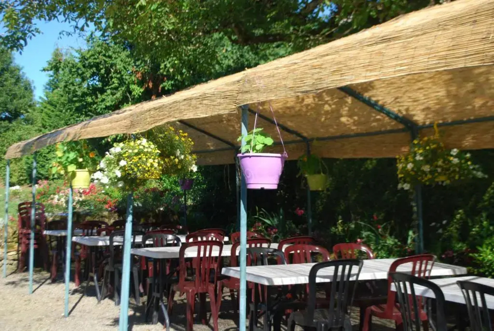 Le Ranch des Lacs, Hôtel Restaurant à Augne