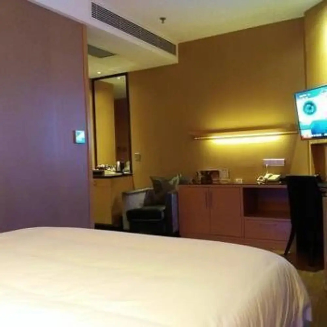 Zhongshan Tegao Business Hotel