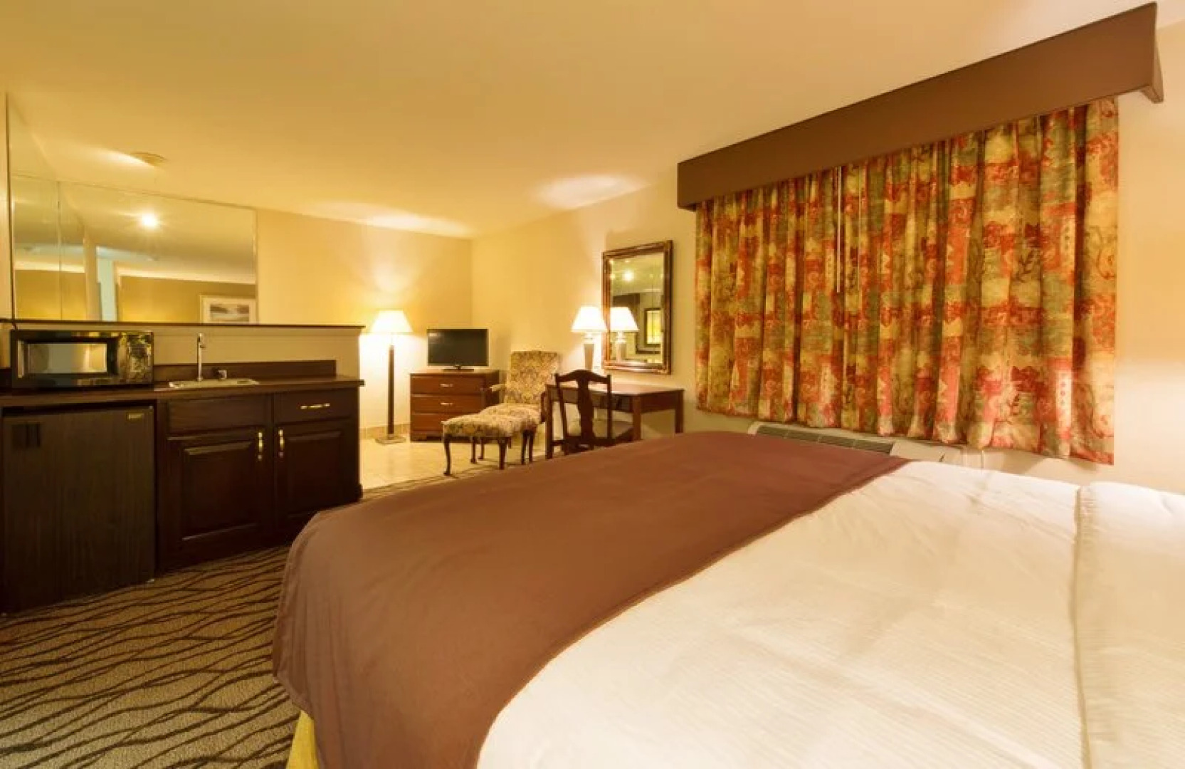 Country Hearth Inn & Suites Toccoa