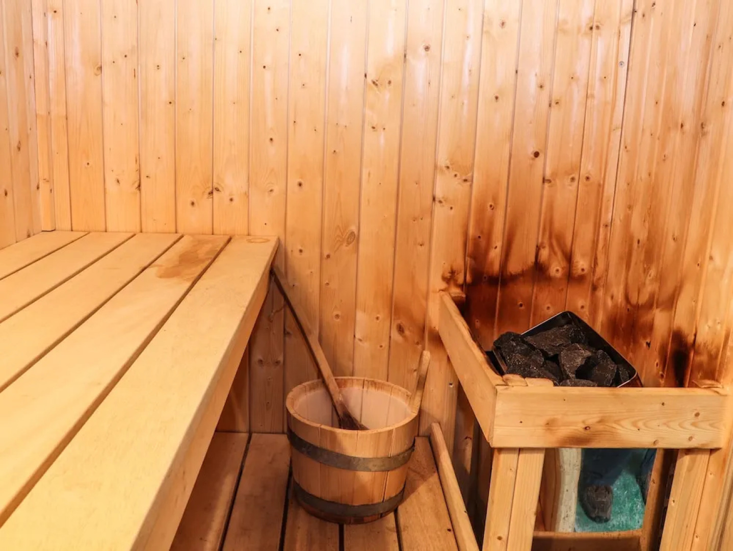 Maestyddyn Farm House