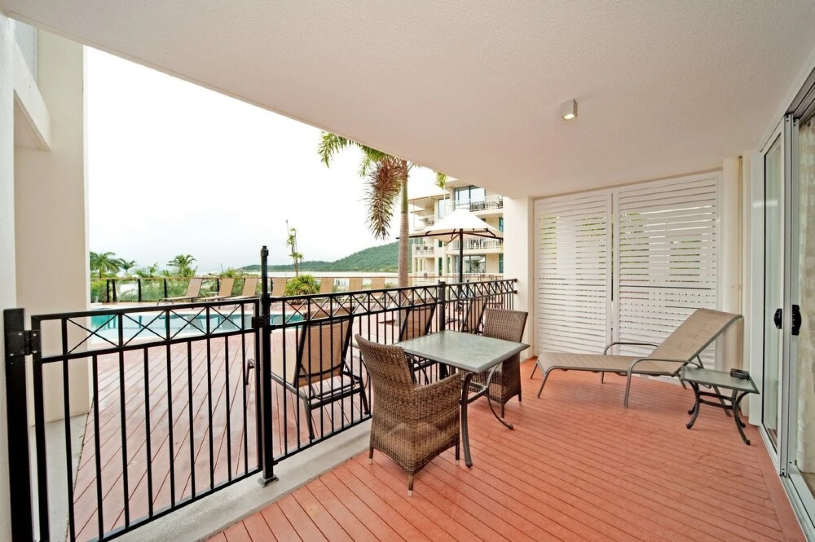 2011 Hermitage Drive Apartment - Airlie Beach