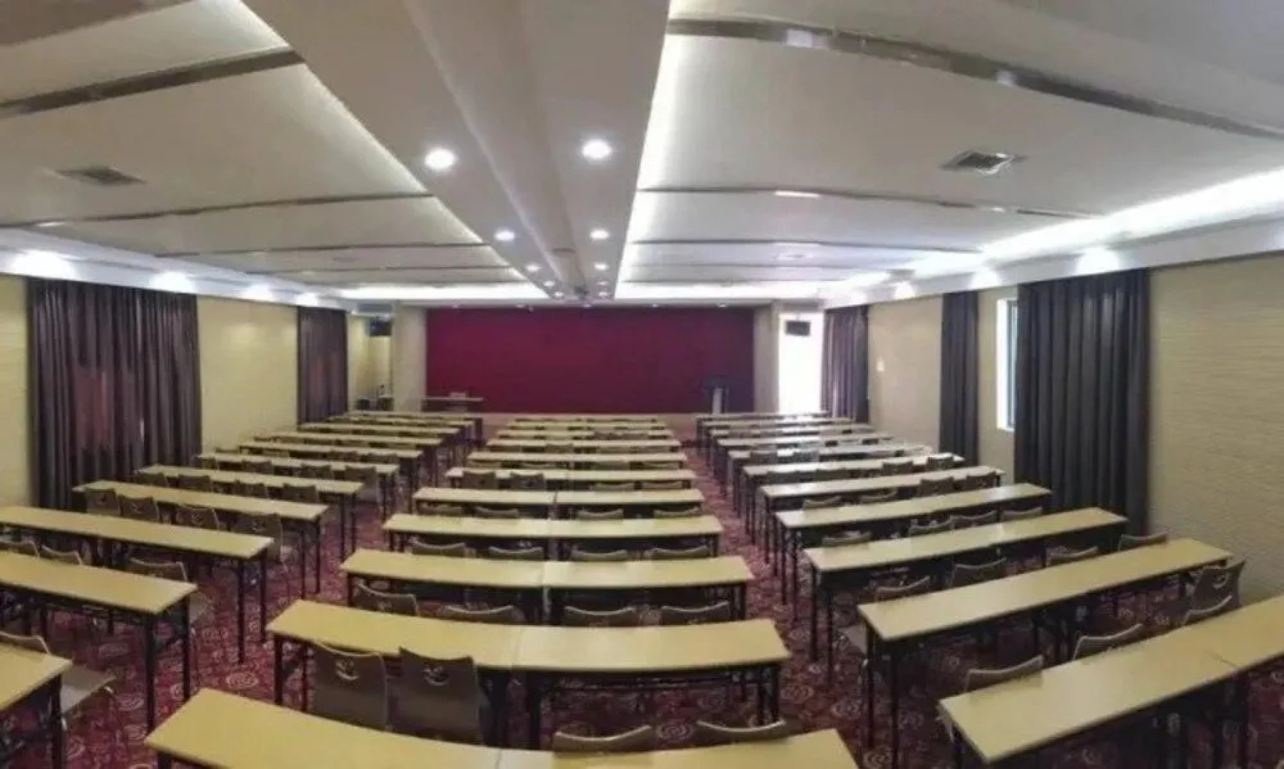 Wenxing Hotel Chain Dongguan Qifeng