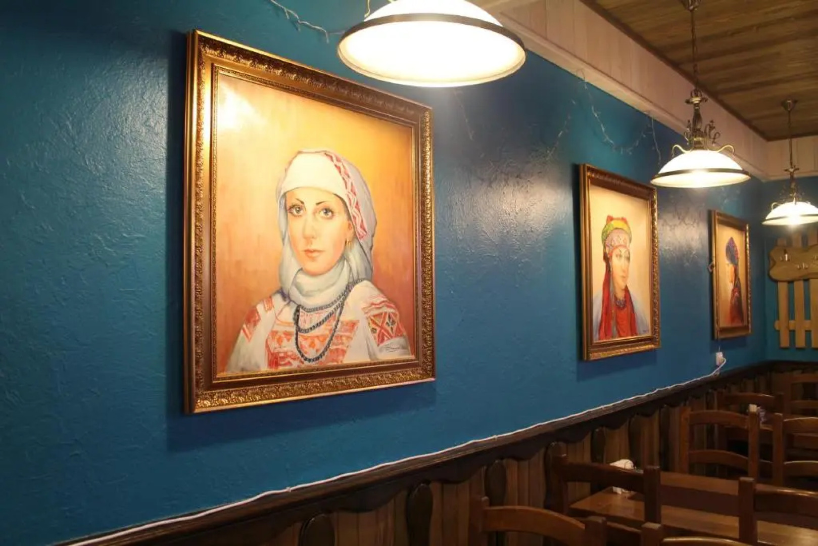 Gostyniy Dvir Synevir