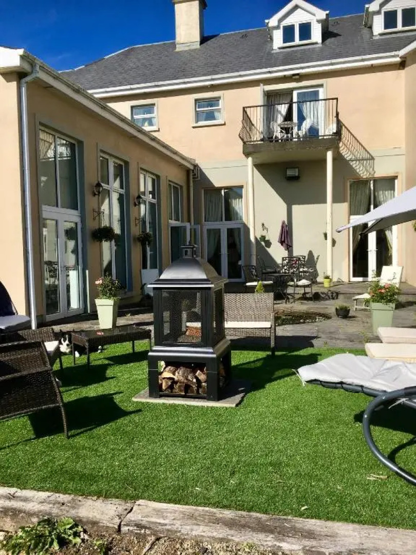 Rossmanagher Country House