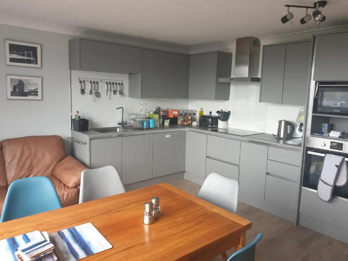 Eastwatch Guesthouse