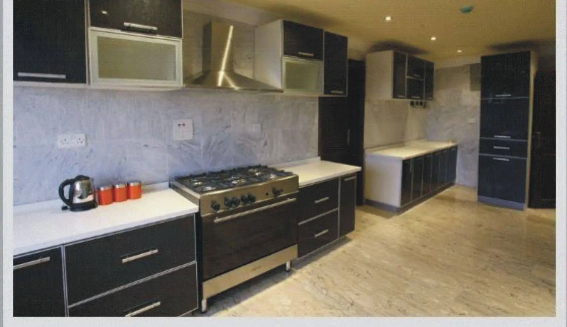 Apartment Royale Hotel and Suite