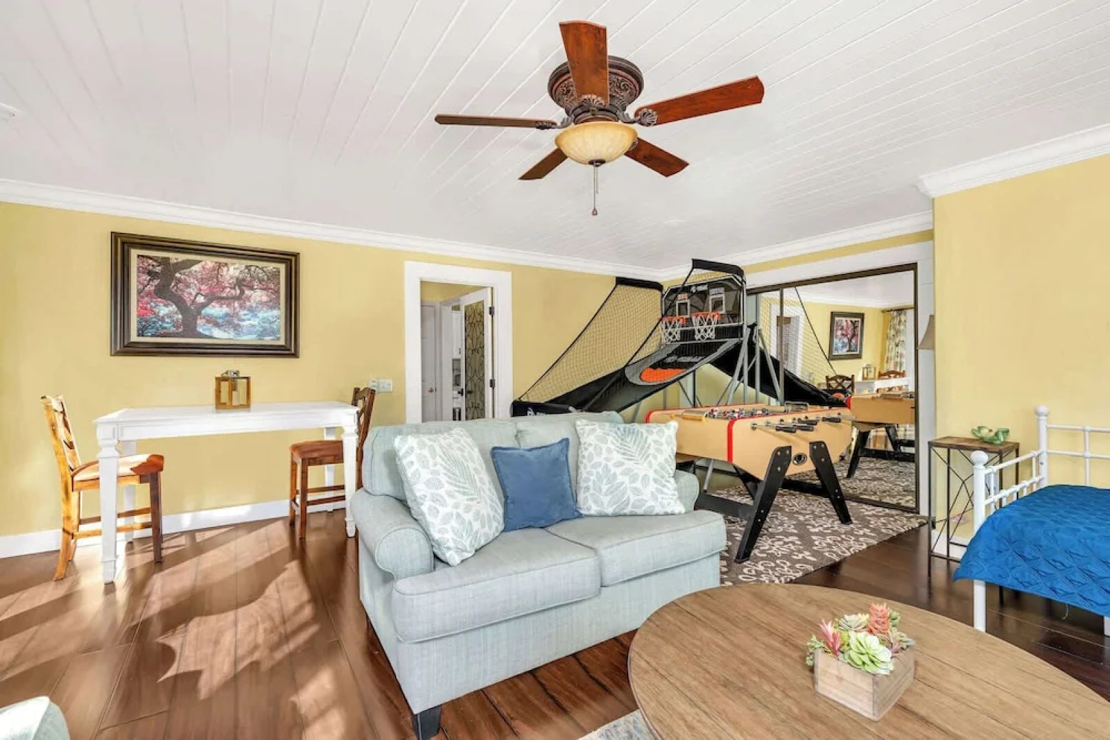 Awesome Views, Game Room, Hot Tub and More!