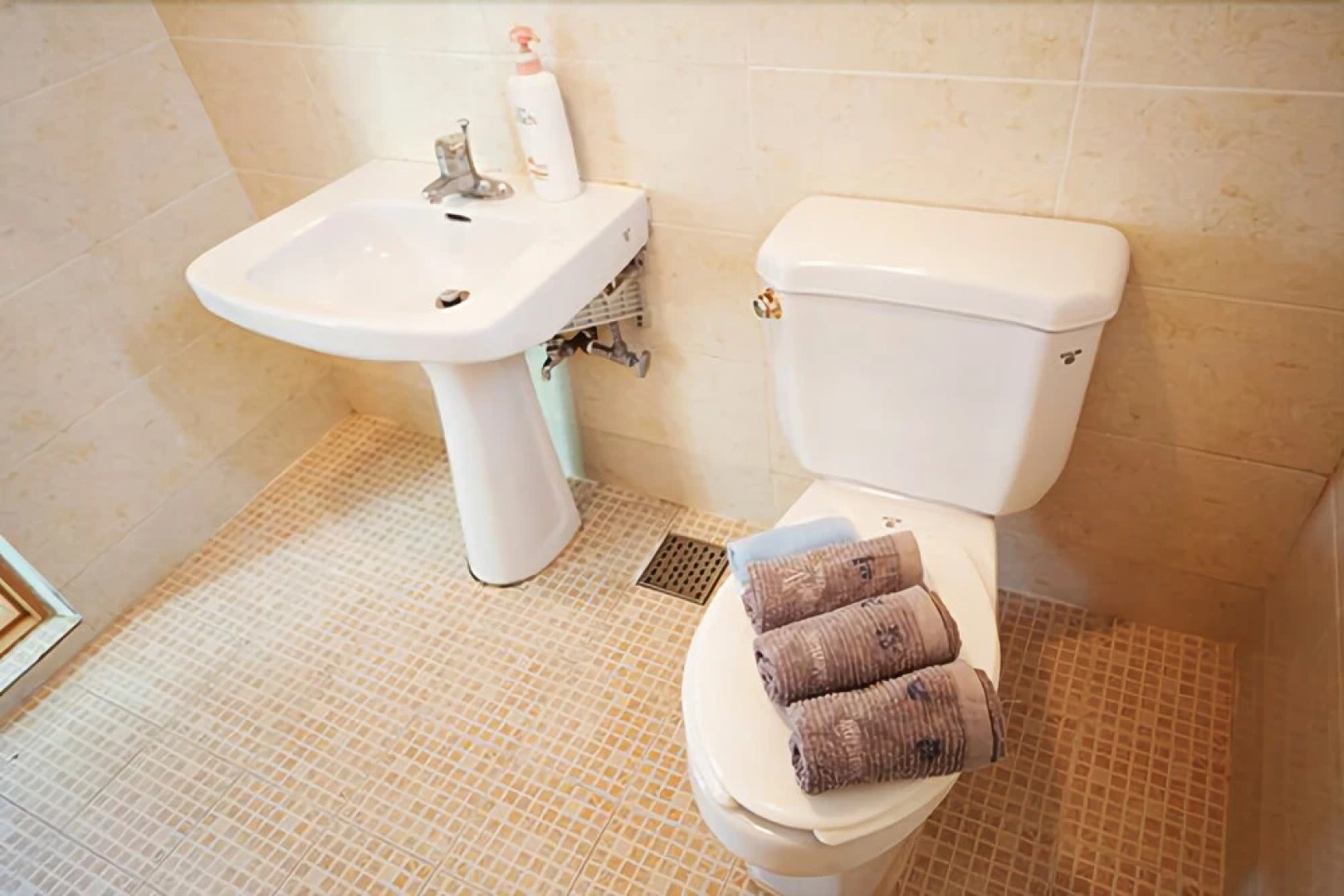 Gyeongju Lakeside Waltz Pension