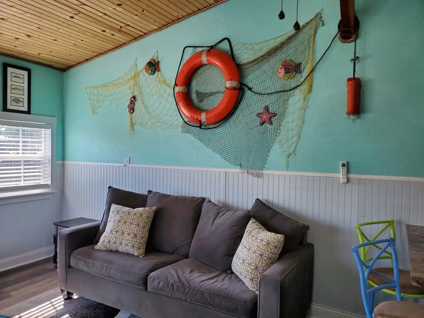 Nautical That One Apartment Near City Attractions by Redawning