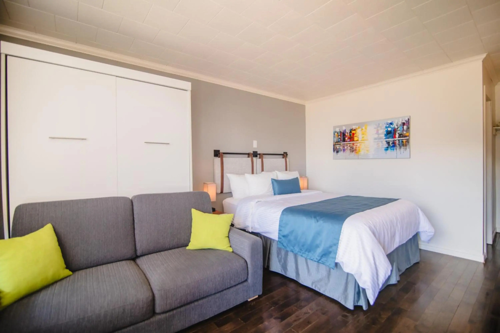 Riôtel Carleton-sur-Mer