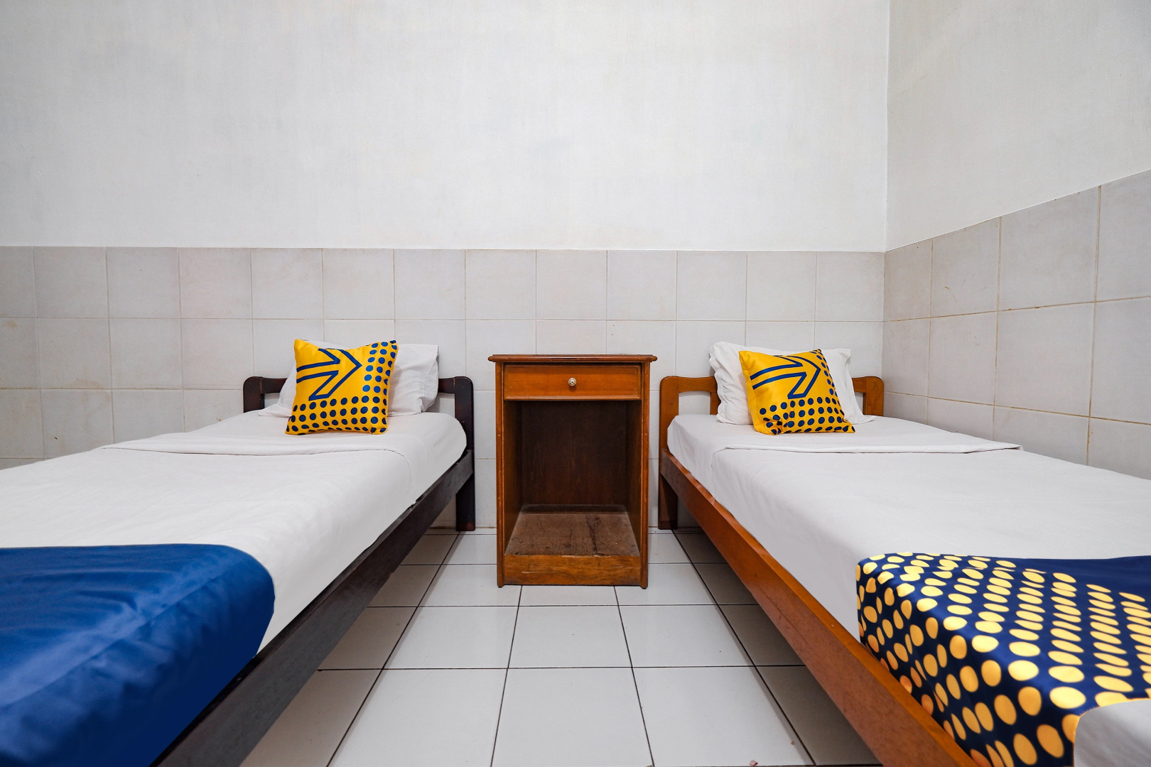 Hotel O Sartika Inn Pati