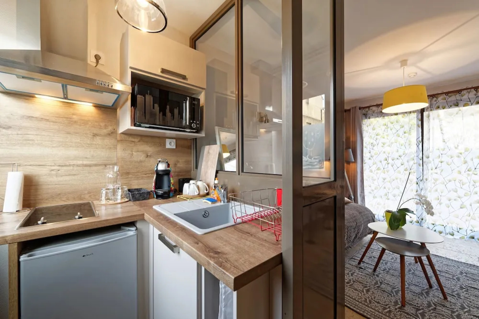 Appartements Pied à Terre, haut standing avec cuisine équipée et terrasse / Groupe HRM