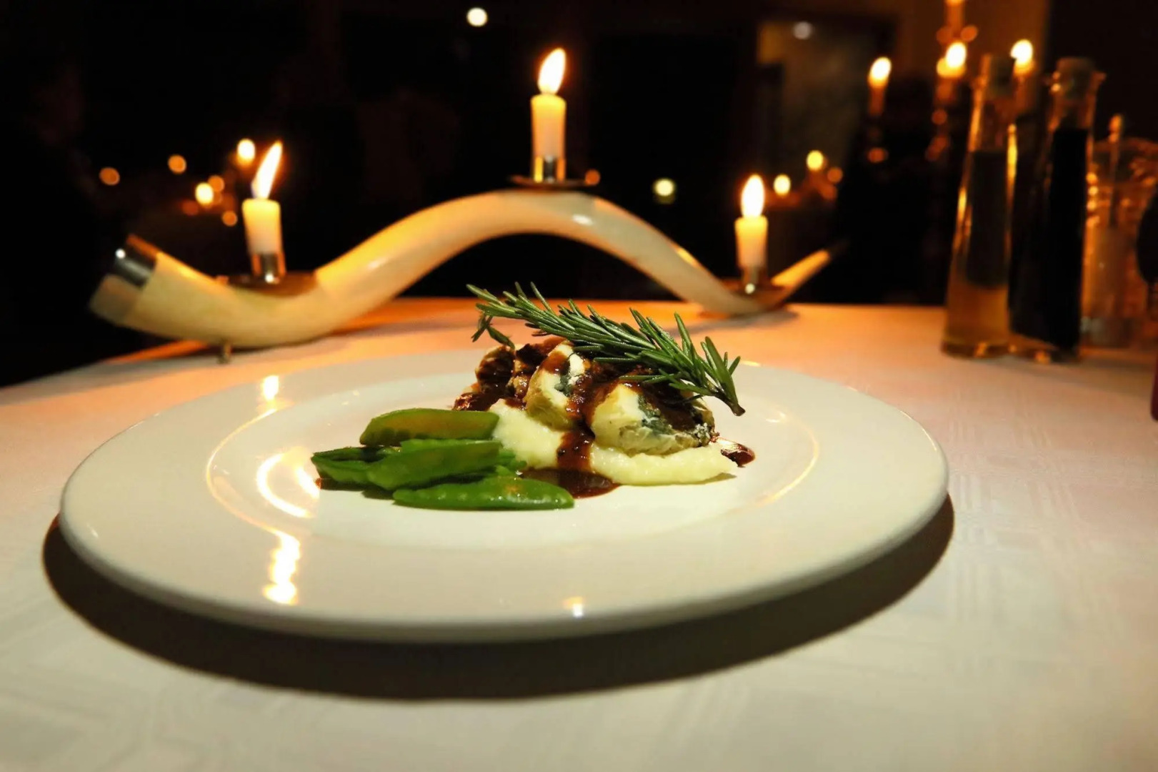 Amakhosi Safari Lodge and SPA