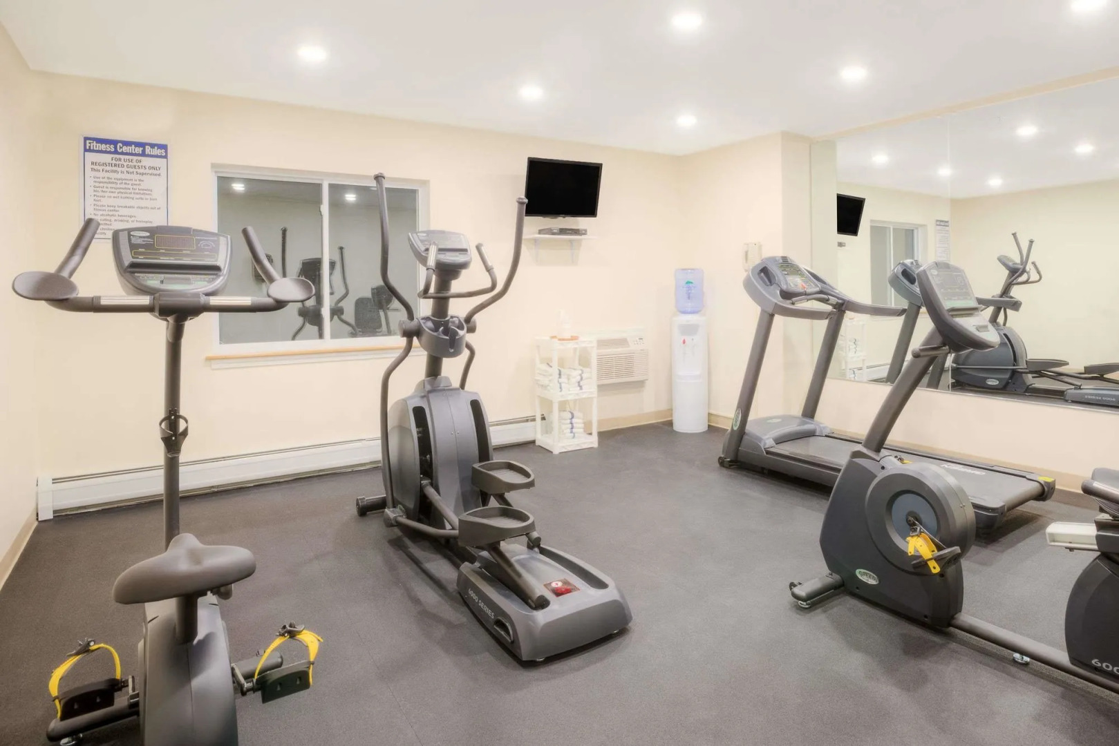 Baymont by Wyndham Essex Burlington Area